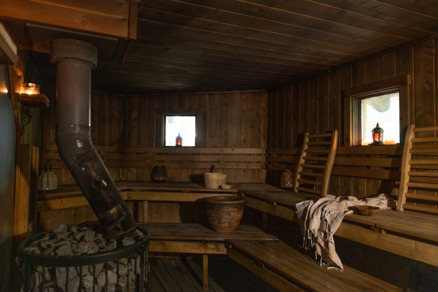 horizontal inside sauna